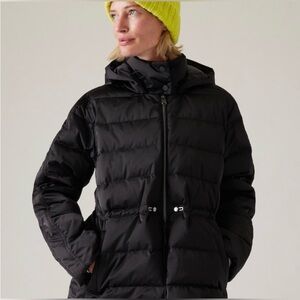 Athleta Pursuit Sateen Down Puffer Jacket Coat Black Hooded Women's Small NICE